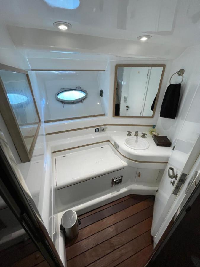 Bateau-hôtel Yate Stv *